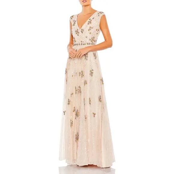 Mac Duggal NWT Bead Embellished A-Line Gown in Blush Size 10 - Picture 1 of 12